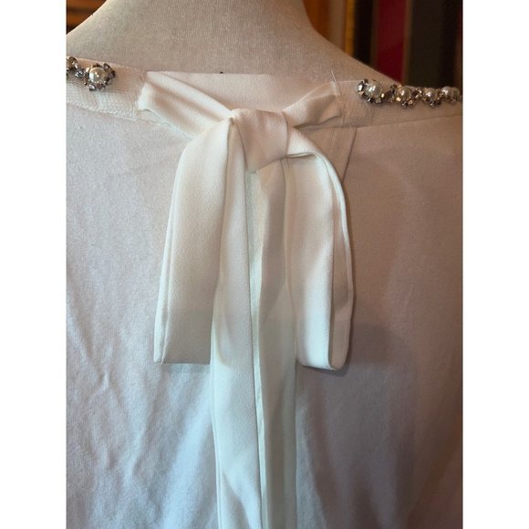 White House Black Market — XSP - Picture 6 of 11